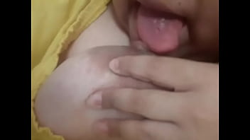 Chupo Mis Tetas Ricas