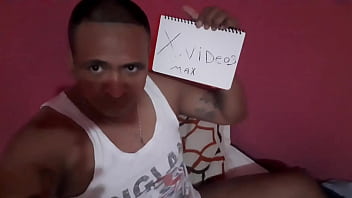 Mulatico Cubano Calienta Para Chicas Cachondas