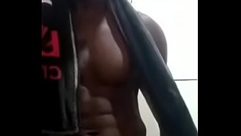 Bob Jhonson Masturbando-se