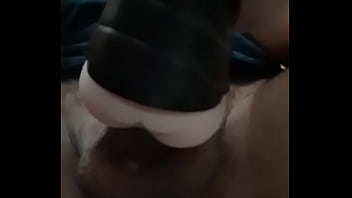 Novinho Gosando No Flashlight Cusinho