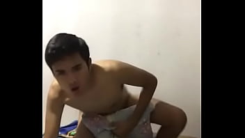 Pablancho Espinoza Wupuy Se Coje Una Almohada