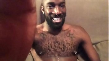 Hairy Black Man Jerks Off / Homem Negro Peludo Tocando Punheta