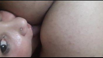 Sexo Caseiro Com _estreiando Os Pentelhos Na Buceta Com Pau Atolado Na Garganta_ Com Direito A Beijo Grego .