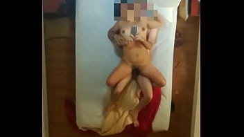 Cogiendo Y Se Ve En El Espejo Del Techo