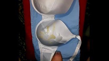 2 Cum Satin Bra