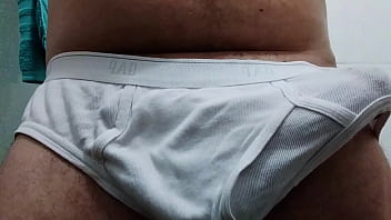 Safado Com Volume Na Cueca