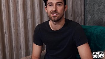 Pov Sex With Straight Guy Trying Dick For The First Time - Reality Dudes