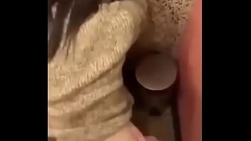 Amateur Tinder Date Has Gone Exceptionally Well