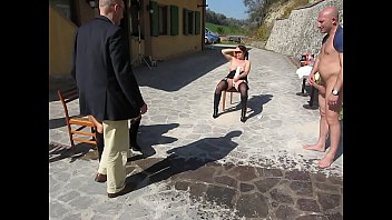 Squirting Nidya ..follow Me...seguimi