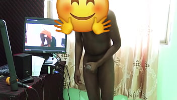 Guy Masturbating Solo