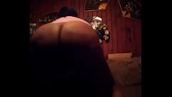 Tavia Shaking Dat Ass