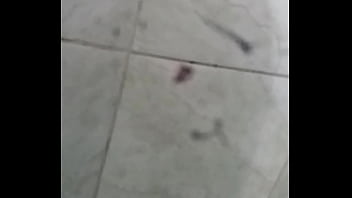 Batendo Uma Antes Do Banho - amateur, masturbation - Video 2573885