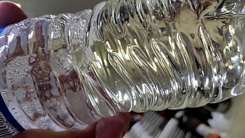 Pissing In A Bottle - piss-horny-in-a-bottle, full-blatter - Video 2571047