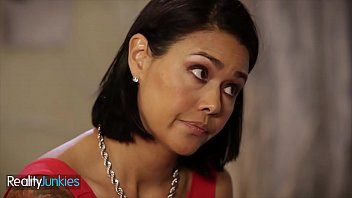 Pretty Chicks (dana Vespoli, Jenna Foxx) Getting Romantic - Reality S