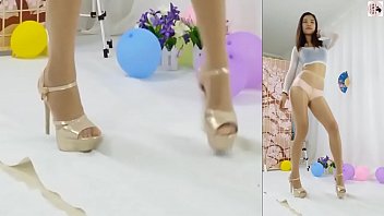 Asian Dancer In Pantyhose And Panties