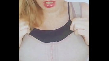 Querendo Mostrar O Peitinho Novo Me Segue No Bolivianamimi