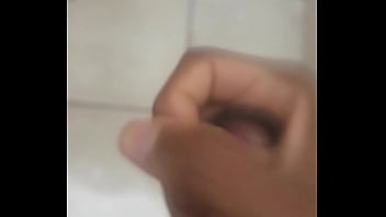 Novinho Gozando Na Punheta Gostosa