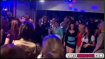 Party Anal - Mujeres De Verdad