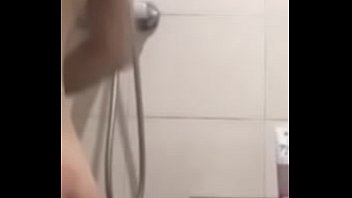 Hot Asian Girl Bathing On Camera