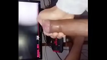 Batendo Uma Gostosinha Com O Pau Todo Melado