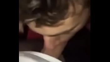 Chico Joven Mamando Polla