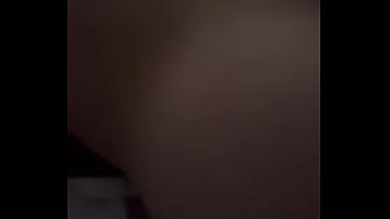 Me Encanta Ver Cómo Se Cogen A Mi Prima Y Le Avientan Toda Leche En Su Culo