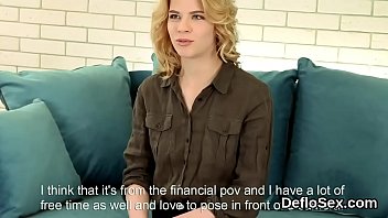 Ardent Teen Fingers Narrowed Cunt Until She Is Getting Off