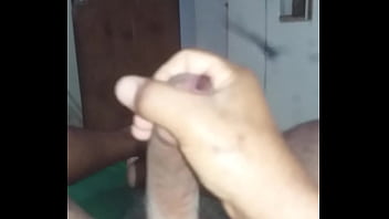 Batendo Uma Esperando Alguém Pra Mama