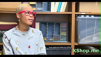 Dong Is In A Lustful Arie Faye