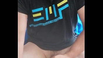 Je M_astique Le Gros Manche