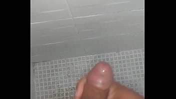 Big Cock In The Bath - white, masturbation, big-cock, big-dick, soloboy - Video 2360089