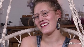 Das Besondere Liegt In Der Phantasie - amateur, fingering, masturbation, solo, bondage, orgasm, german, sex-swing - Video 2615924