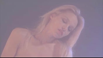 Pamela Anderson Snapdragon Hd