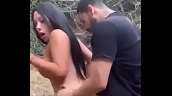 Fudendo A Minha Amiga Travesti