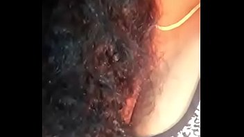 Mallu Maaried Girl Show Her Cleavage 1