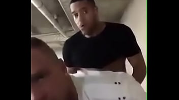 Dotado Fudendo E Gozando No Cuzinho Do Passivo