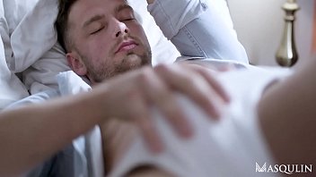 Kit Cohen _arrives_ In Damon Hearts_ Ass