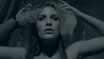 Vila | Erotic Art | Paul Black