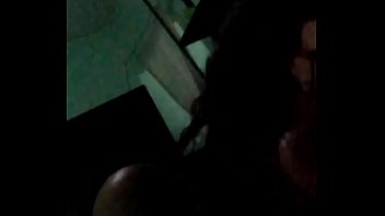 De Putita Pidiendo Verga, Entro A Su Habitación Para Mamarle Su Rica Verga Y Le Encanta. Quiero Que Me Penetre!!!!