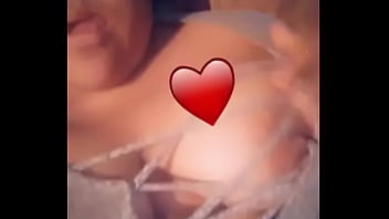 Enseñando Su Pussy Mm Rico