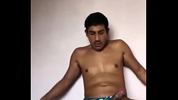 Guapo Macho Mexicano Masturbandose (lalo Santos) 2