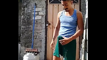 Lalo Santos Mostrando La Verga Macho Sexy Mexicano