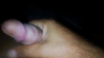 Me Grabó Pajeándome