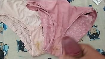 Corrida En Bragas De Mi Mujer 125