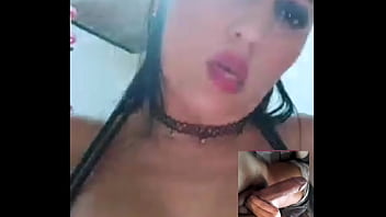 Videollamada Calient: Me Muestra Sus Tetas Para Sacarme La Leche