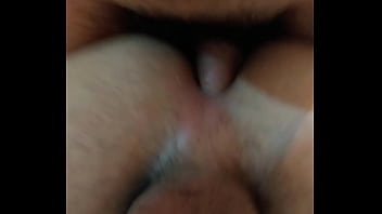 Fodendo O Cuzinho E Jorrando Porra Em Cima Do Boy