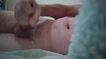 H Batendo Uma E Fazendo Leite