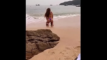 Good On Brazil' Beach - Broadcasting Straight To Our Social Networks