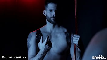Fit Men With Smooth Chest Having A Rough Raw Fuck In A Dark Room - Bromo