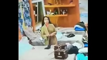 Mc Mirella Pagando Peitinho - mc, mirella, pagando-peitinho, mc-mirella, a-fazenda - Video 2329201